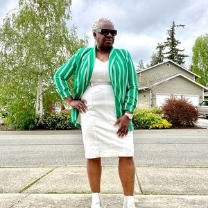 Meet your Posher, Yvonne williams